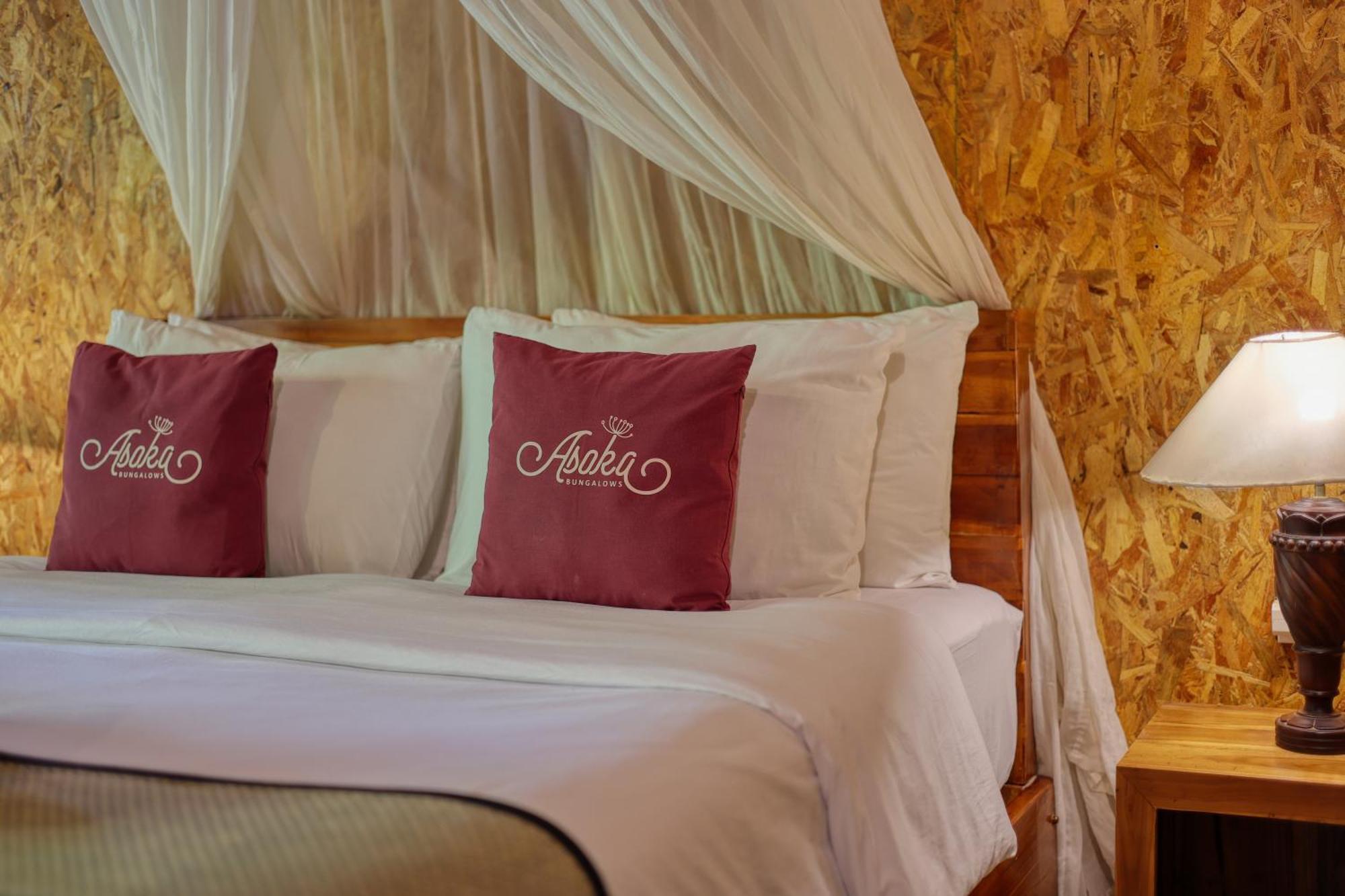 Asoka Bungalows Ped Eksteriør bilde