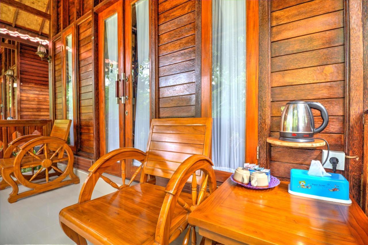 Asoka Bungalows Ped Eksteriør bilde