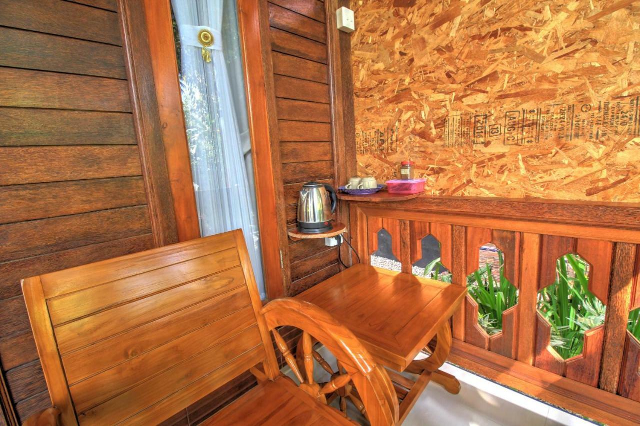 Asoka Bungalows Ped Eksteriør bilde